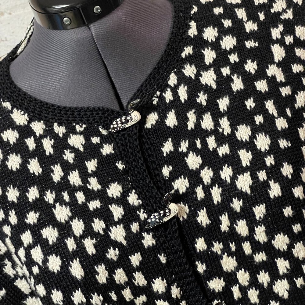 Vtg Dia Duck Hand Knitted Sweater Cardigan XL